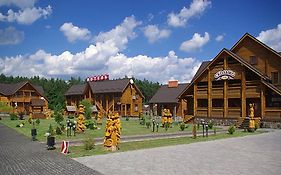 Hotel And Restaurant Complex Skolmo